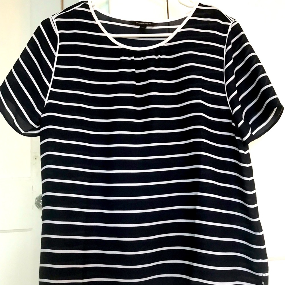 Banana Republic Striped Top Small